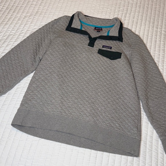 Patagonia Sweatshirt - Picture 3 of 9